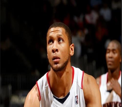 2014年CBA總決賽MVP北京首鋼的莫里斯現(xiàn)在在干什么