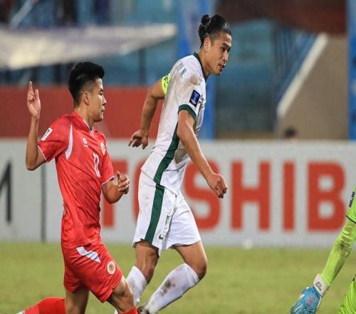 越媒：屢戰(zhàn)屢敗，中國足球在亞洲賽場加速滑落