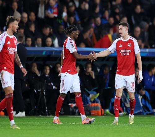 隨著曼城2：1皇馬，歐冠最新積分榜！阿森納全勝領(lǐng)跑，巴薩只排15