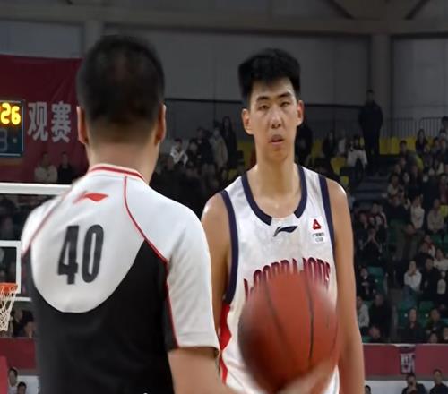 在廣州隊很行，在廣東隊不行！點(diǎn)解徐昕道出了2個(gè)原因