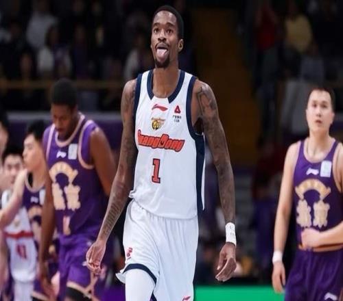 徐杰缺陣！廣東險勝北控，3人表現優(yōu)秀，5人勉強及格，新援太低迷