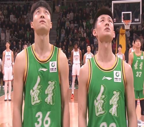 CBA大冷，遼寧4連??！最新積分榜：黑馬反超廣東+廣廈，升至第一