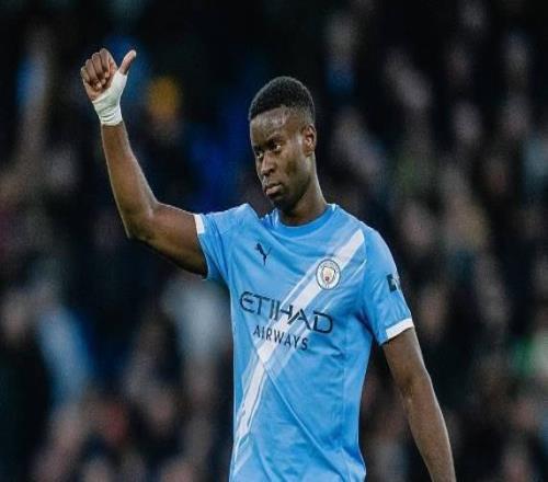 格伊談首秀：我個(gè)人感覺(jué)還不錯(cuò)，但還有很多東西需要學(xué)習(xí)