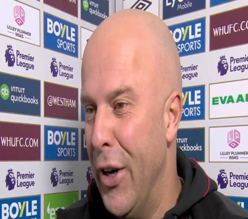 斯洛特談薩拉赫替補(bǔ)：我有很多優(yōu)秀的球員，這不是容易的決定