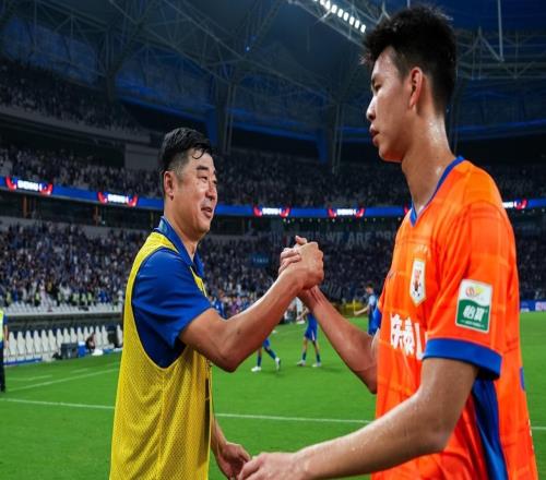 山東魯能新賽季主帥人選敲定！積極補(bǔ)強(qiáng)目標(biāo)沖冠，球迷直呼沒想到