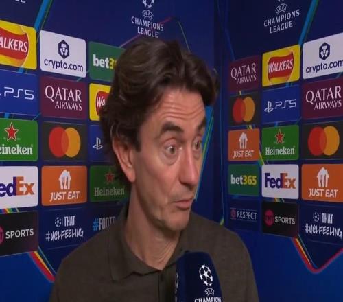 弗蘭克：范德芬可能進了賽季最佳進球，就像梅西變成了中后衛(wèi)