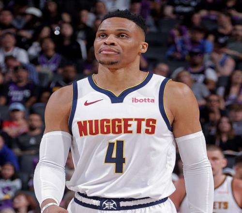 36歲威少簽約態(tài)度曝光：目前拒絕前往海外打球?qū)Ｗ⒒貧wNBA