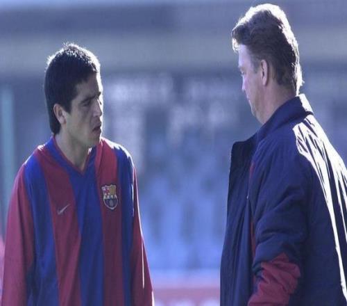 里克爾梅：有次我兩記助攻幫巴薩贏，范加爾卻叫我麻煩制造者