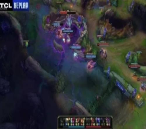 媒體人：TES經(jīng)典突然滔一下大龍不知道哪來的勇氣跟Jiejie拼懲