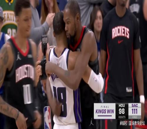 威少擁抱杜蘭特！火箭8換1大交易！正式跌入附加賽區(qū)