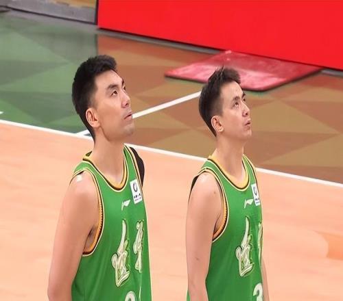 CBA最新排名！上海緊咬廣廈居前2，遼寧跌至第十，新疆有望覺醒！