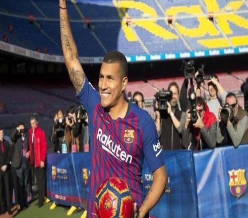 世體：巴薩冬窗想買頂級(jí)球員，內(nèi)部頻繁提引進(jìn)穆里略失敗案例