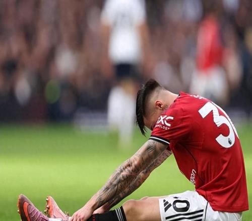 謝什科恐缺陣6場(chǎng)！曼聯(lián)鋒線遭打擊