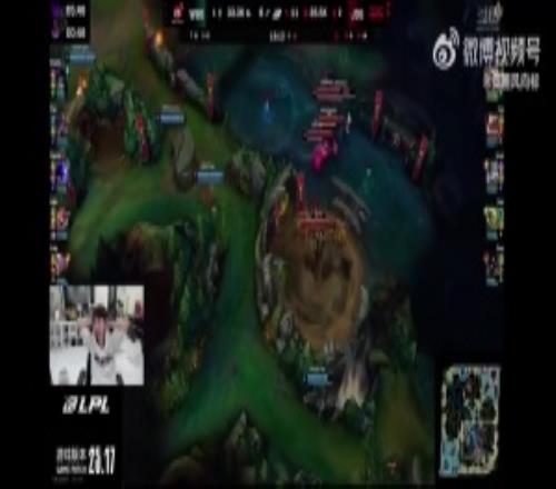 Doinb：哪有陪練的時(shí)間但今年陪練團(tuán)搞得很專業(yè)給選手的錢巨多