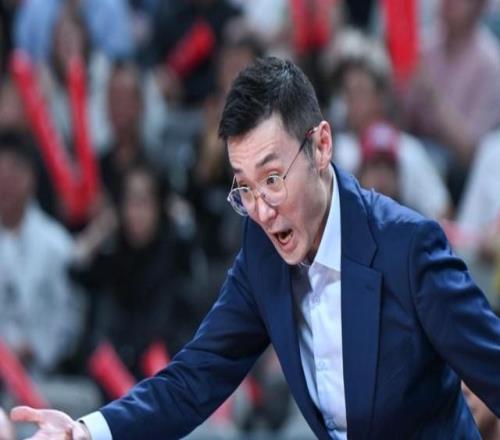 CBA最新消息！廣東宏遠第四外援確定，王薪凱離開(kāi)新疆男籃