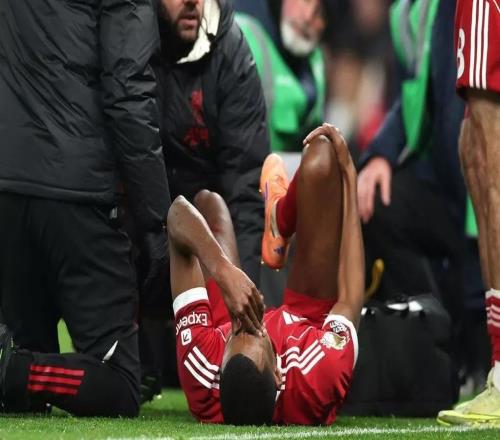 利物浦舊將談伊薩克被鏟傷：自己也有責(zé)任，應(yīng)該學(xué)會(huì)及時(shí)躲開