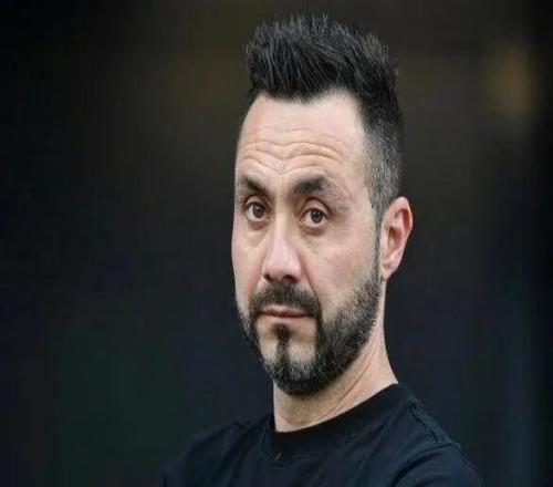 DO談曼聯(lián)選卡里克而非索肖羅馬諾：圖赫爾和德澤爾比是曼聯(lián)的主帥人選之二，但目前兩人都有專注的事務(wù)