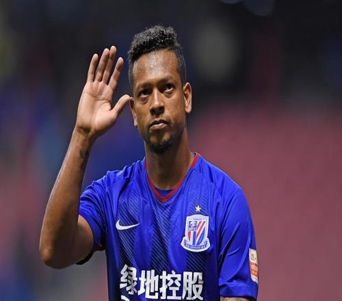 墮落！前中超外援：去中國后我沉迷飲酒，動(dòng)手打親爹，還試圖自殺