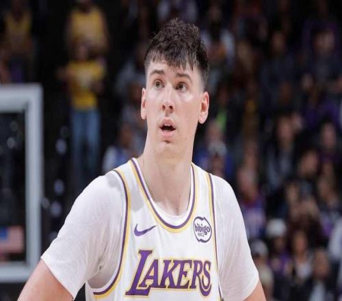 面對灰熊連續拿下20+，湖人鋒線(xiàn)新星能否繼續保持這樣的狀態(tài)