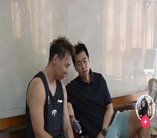 挖槽！NBA合同啊！瘋了，郭昊文太瘋狂了...