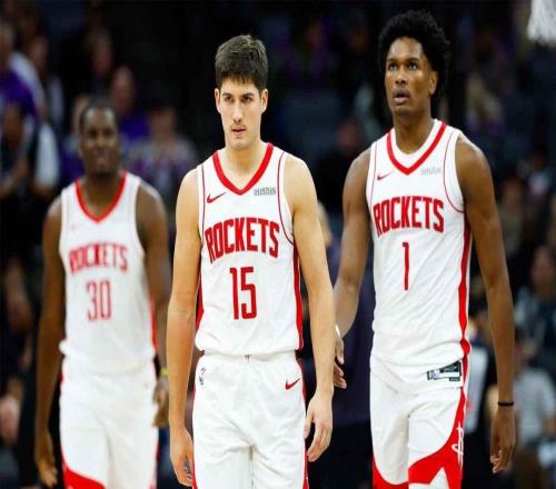 火箭隊(duì)低迷狀態(tài)進(jìn)入圣誕大戰(zhàn)，詹姆斯帶領(lǐng)湖人隊(duì)將暴露他們的弱點(diǎn)