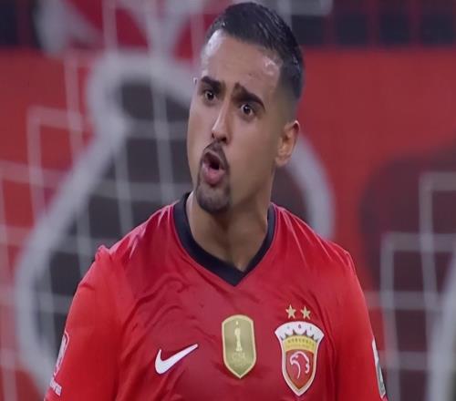 比賽還有一周開打，上海海港迎來一個令人振奮的大喜訊，冠軍穩(wěn)了