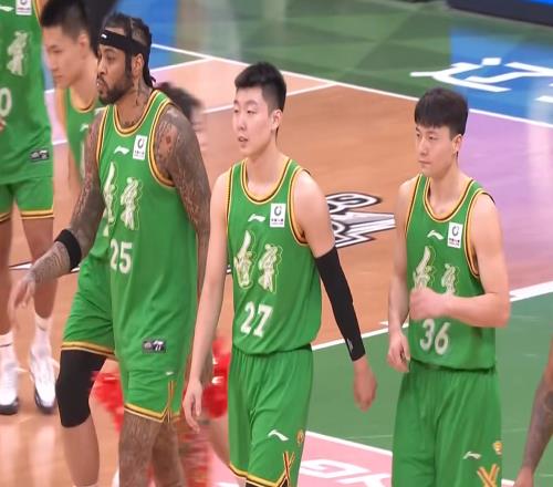 26分慘?。BA四冠王輸麻了，4連敗跌出前十，黑馬5連勝登上榜首