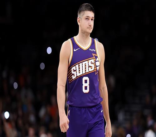 面對(duì)火箭手感依然沒(méi)有恢復(fù)，太陽(yáng)超級(jí)投手的情況令人非常擔(dān)心