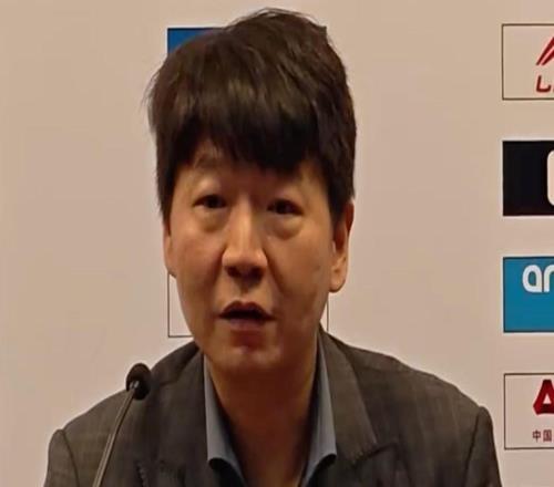 邱彪：輸?shù)舯荣愔饕驗(yàn)榈谌?jié)，球員們的拼勁讓我非常感動(dòng)