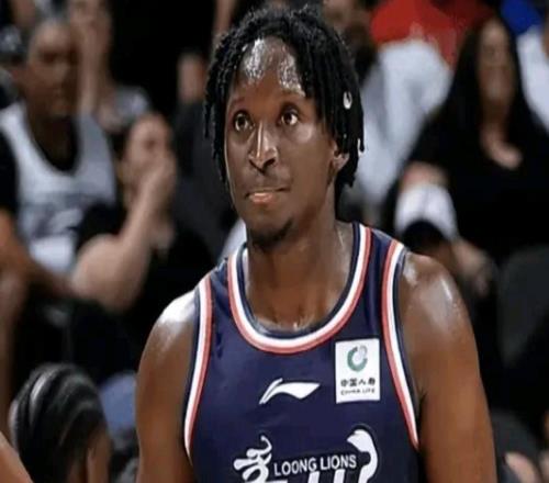 44+5+8+7+2！苦曼巴強勢歸來！他值得一份NBA合同