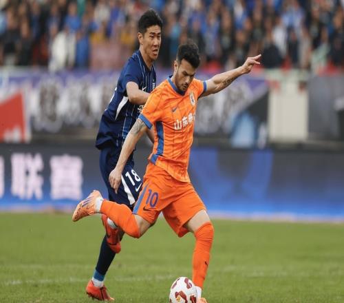 官宣！泰山與瓦科完成續(xù)約，回歸海口冬訓，2026爭冠底氣更足了