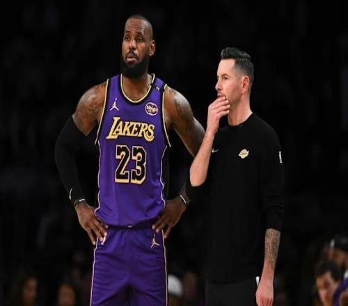 雷迪克：詹姆斯回歸后球隊進(jìn)攻組織性有所下降，這是我的責任