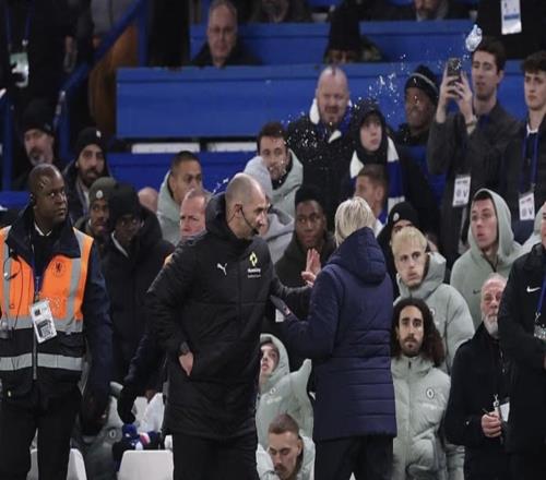 衛(wèi)報：維拉就替補席被擲水瓶向切爾西提出投訴，后者配合調(diào)查