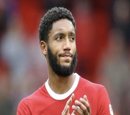 記者：米蘭有意戈麥斯，斯洛特希望其至少留隊至本賽季結(jié)束