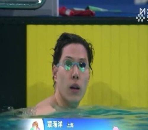 全運會男子100米蛙泳：覃海洋游出58秒98，成功奪金
