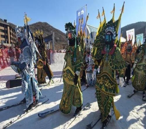 吉林省新雪季正式開板，長春通化等多地滑雪場同步推出新玩法