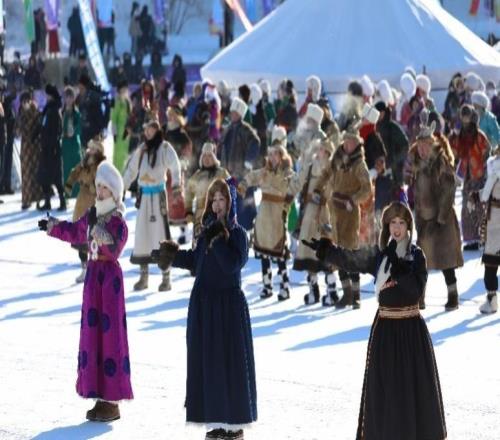 第二十一屆內(nèi)蒙古冰雪那達(dá)慕啟幕！雪原盛宴燃動(dòng)冰原狂歡