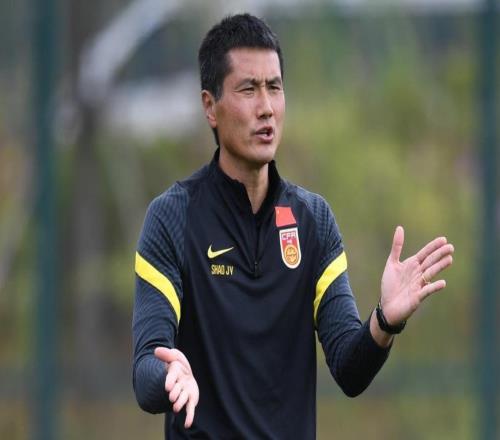 中超主帥大洗牌，國足助教團出山，國安成都洋帥到位，喬迪回歸