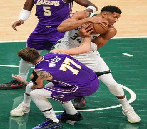 生涯首次！湖人101105雄鹿，看數據：他是頭號罪人！