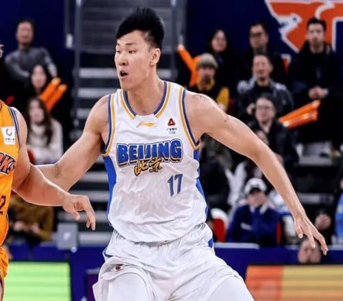 拿600萬，空籃不進(jìn)+0分1板3犯，球迷樂了：給你5星，把我逗笑了