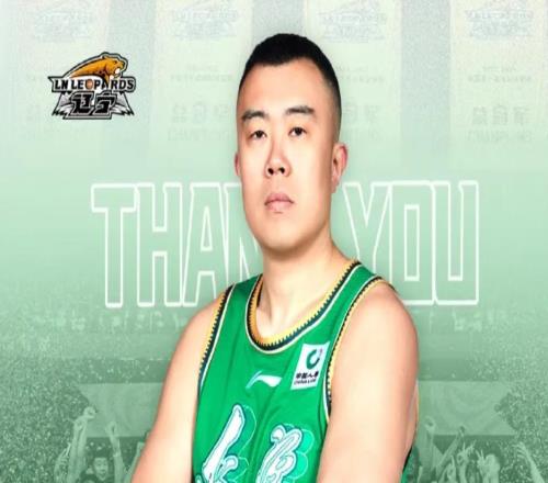 18年功勛悍將正式退役！告別CBA賽場，遼籃內線核心離開