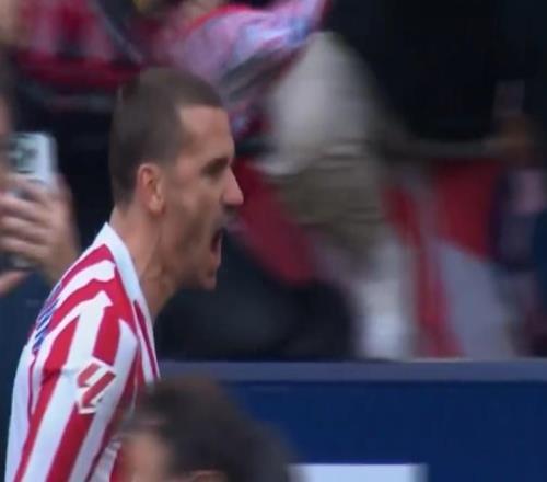 格列茲曼轟超級世界波！世界級停球+凌空抽射，破18天球荒