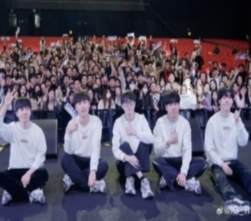 TheShy：感謝大家線下來(lái)和我們見(jiàn)面希望大家繼續(xù)支持我們和iG