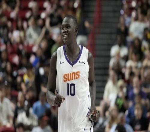 格雷森阿倫：馬盧阿奇指揮防守覆蓋的能力已達(dá)到NBA級(jí)別