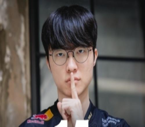 外媒統(tǒng)計(jì)：Faker本屆世界賽共使用14個(gè)英雄，打破此項(xiàng)記錄