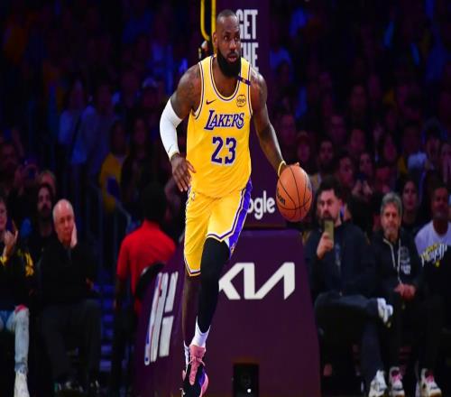 23个赛季，历史第一人！NBA超过20季球星谁能与詹姆斯相提并论