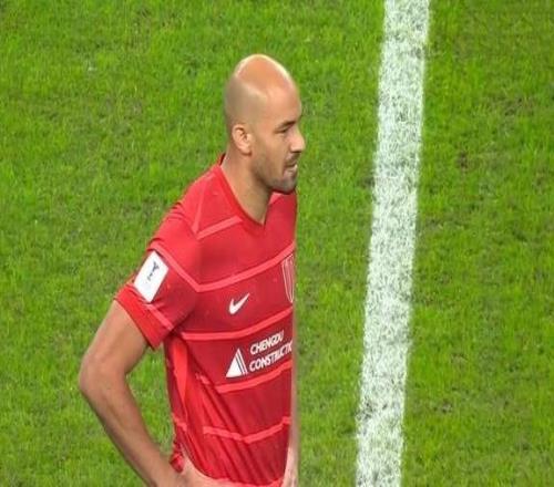 韋世豪爭(zhēng)本土金靴，成都要第二沒(méi)意義，為亞冠留力，隊(duì)長(zhǎng)續(xù)約遇阻