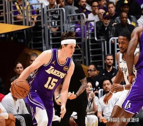 湖人官方更新傷病報告：里夫斯有望在客場復(fù)出，次輪新秀成老大難