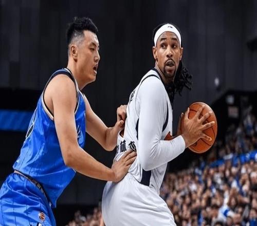 輸北京發(fā)布會(huì )！杜鋒再指年輕，徐杰醫院拍片，高度評價(jià)曾凡博！