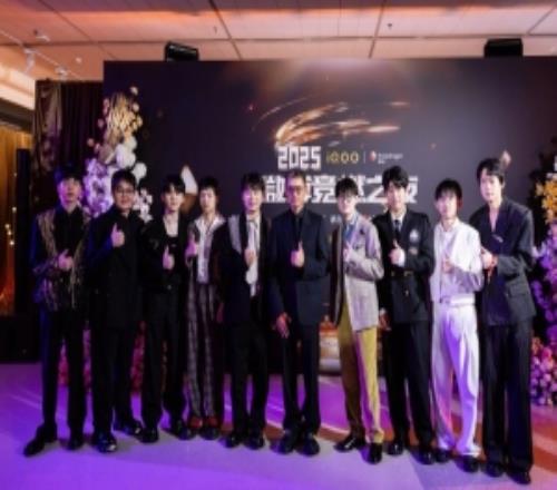 IG分享競(jìng)?cè)贾狗祱D：遇到了許多老朋友更獲得了來自前輩的勉勵(lì)